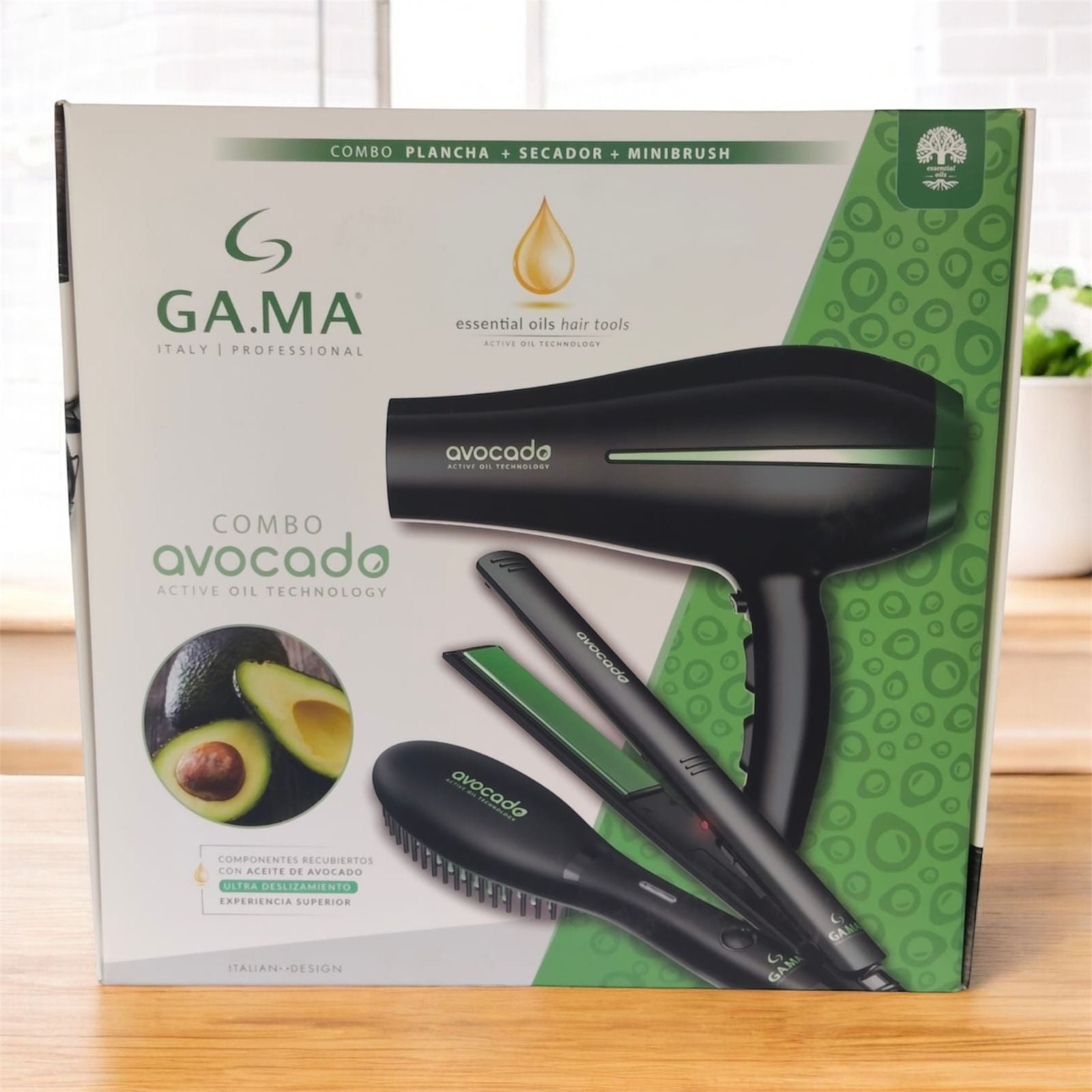 Combo Avocado Bora Elegance con cepillo GAMA para nutrición y desenredado del cabello